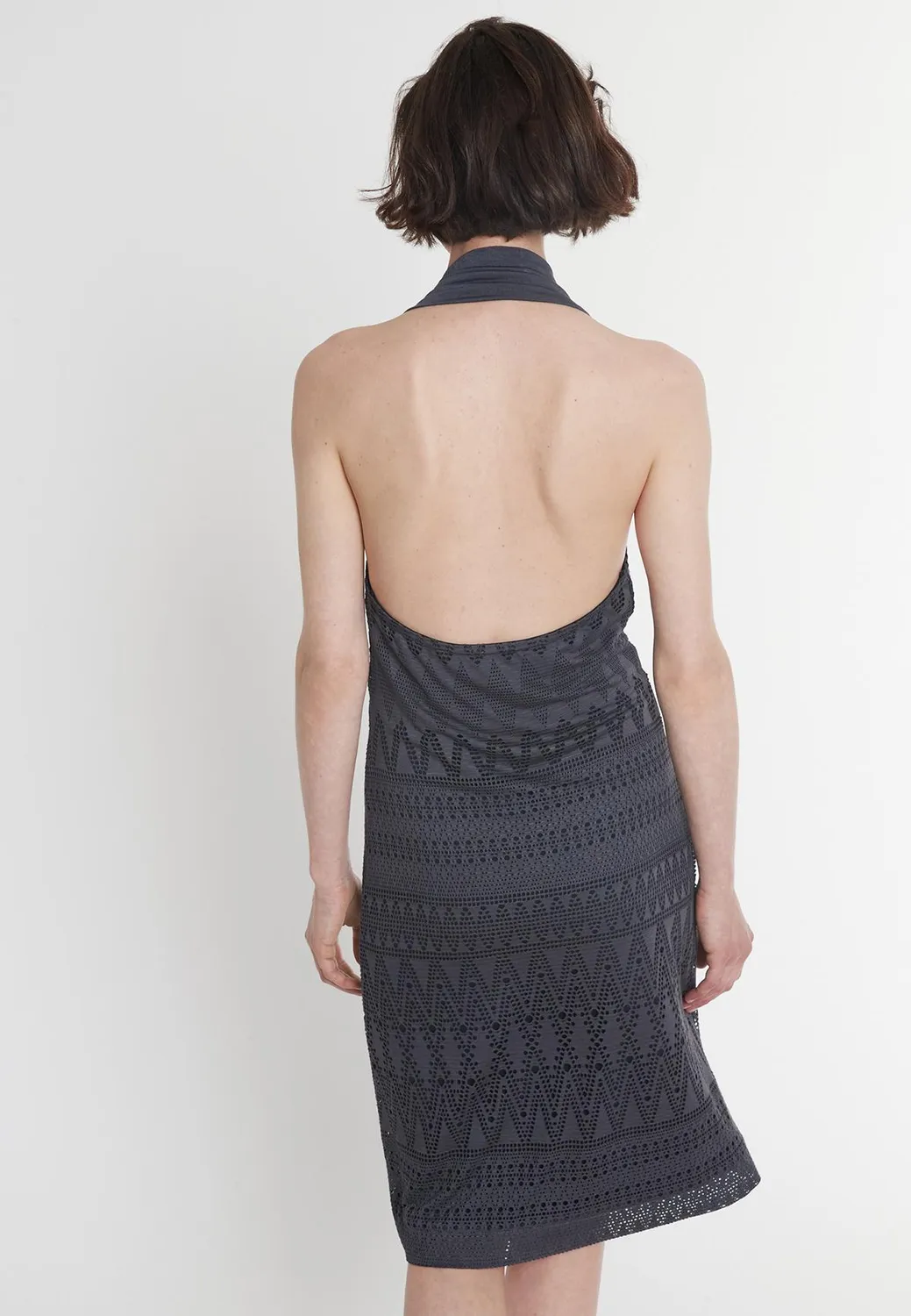 Ana Alcazar Pisea abito pizzo antracite collo halter
