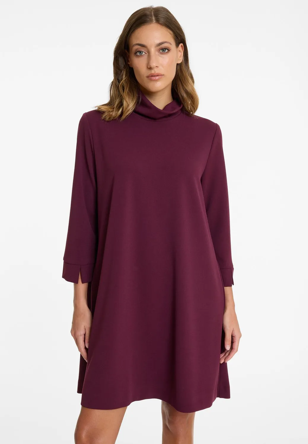 Ana Alcazar Adnina abito collo alto bordeaux oversize
