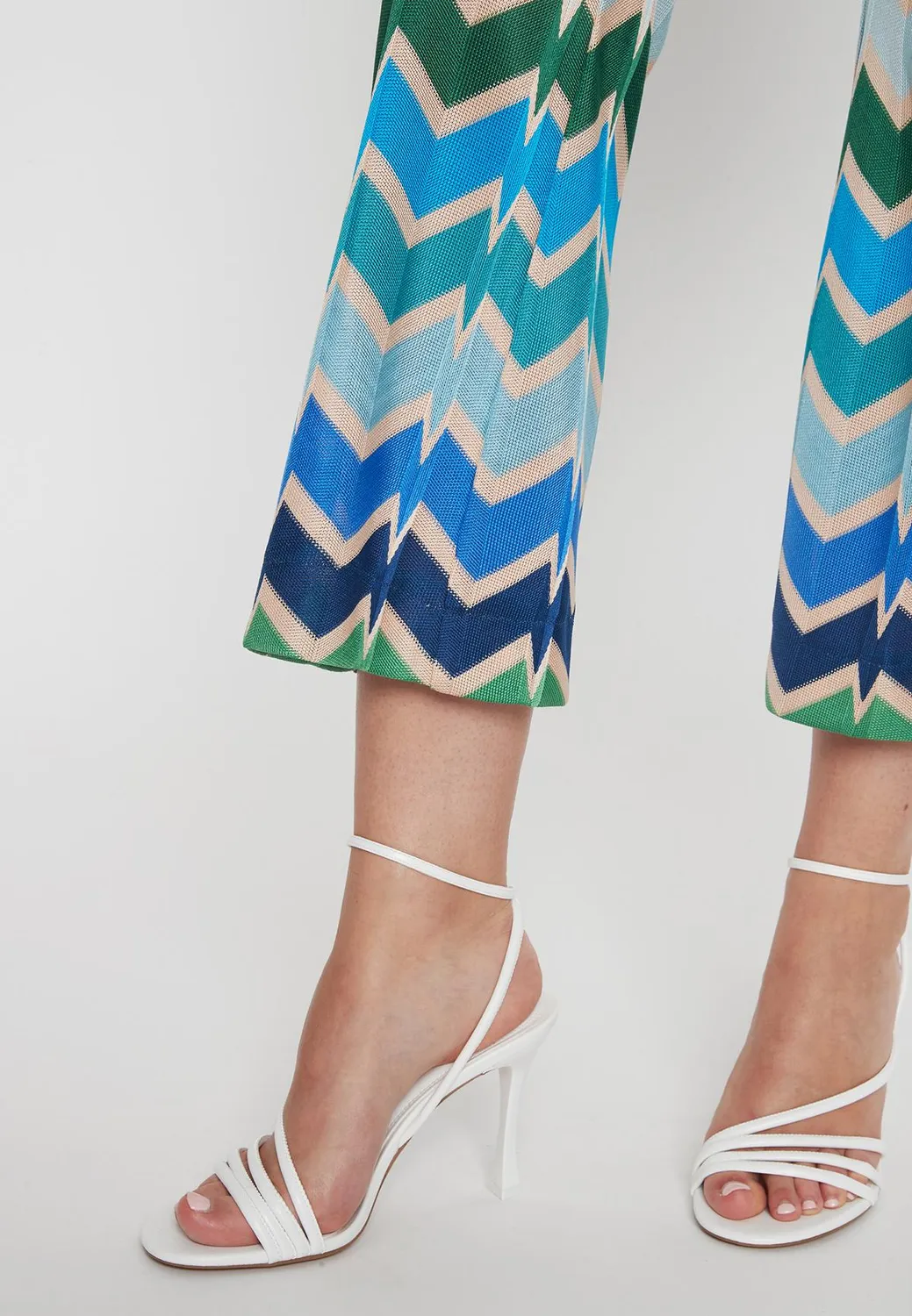 Ana Alcazar Pocara Pantaloni Cropped Maglia Zigzag