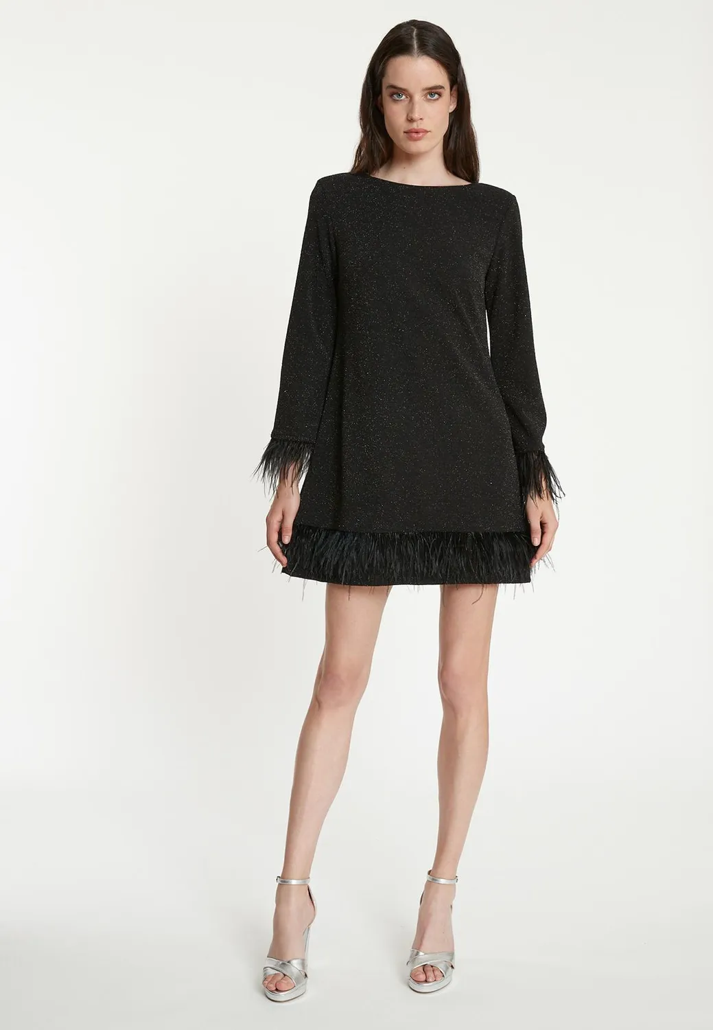 Ana Alcazar Tara abito cocktail nero lurex piume