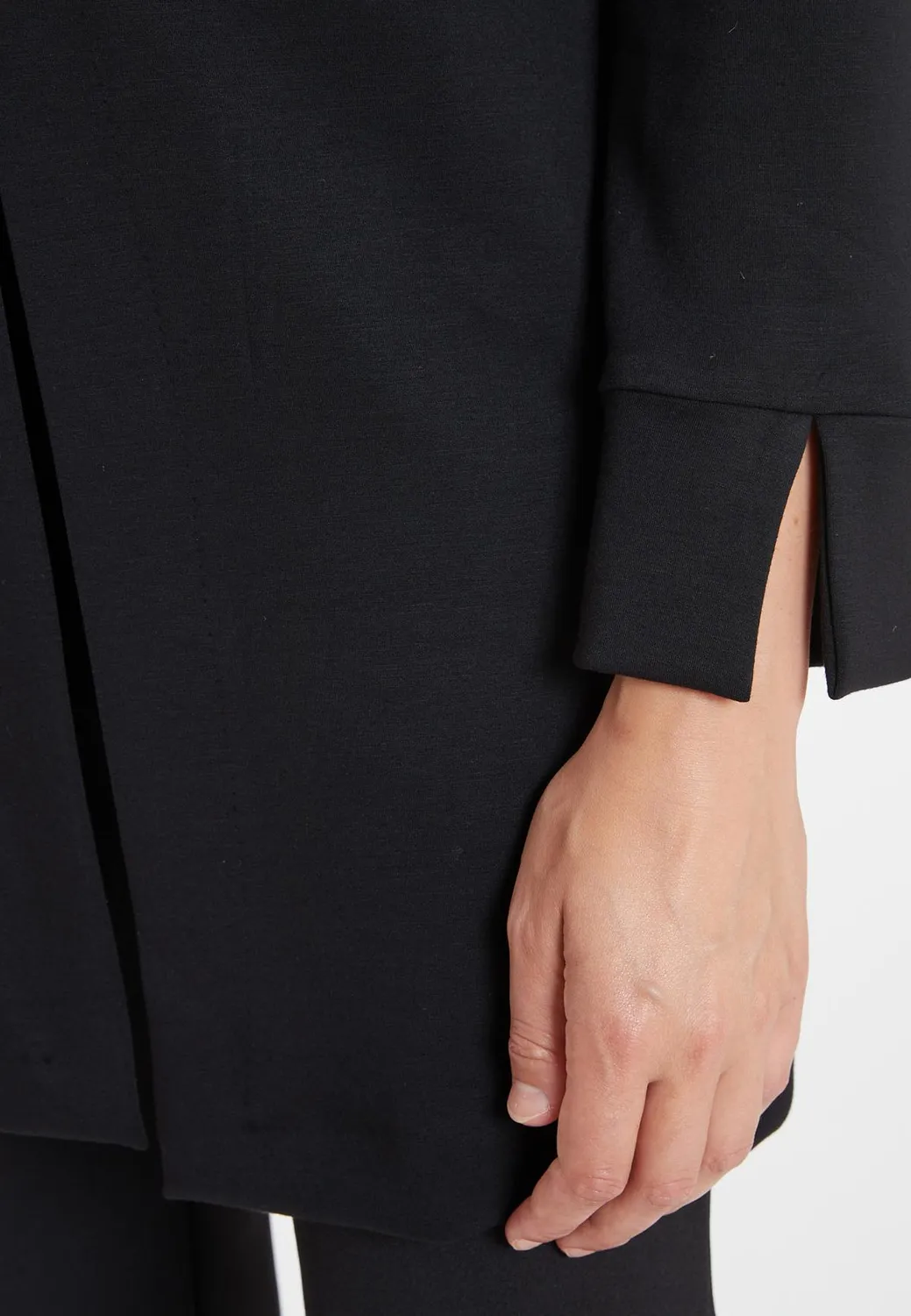 Ana Alcazar Semmi top nero elegante collo alto