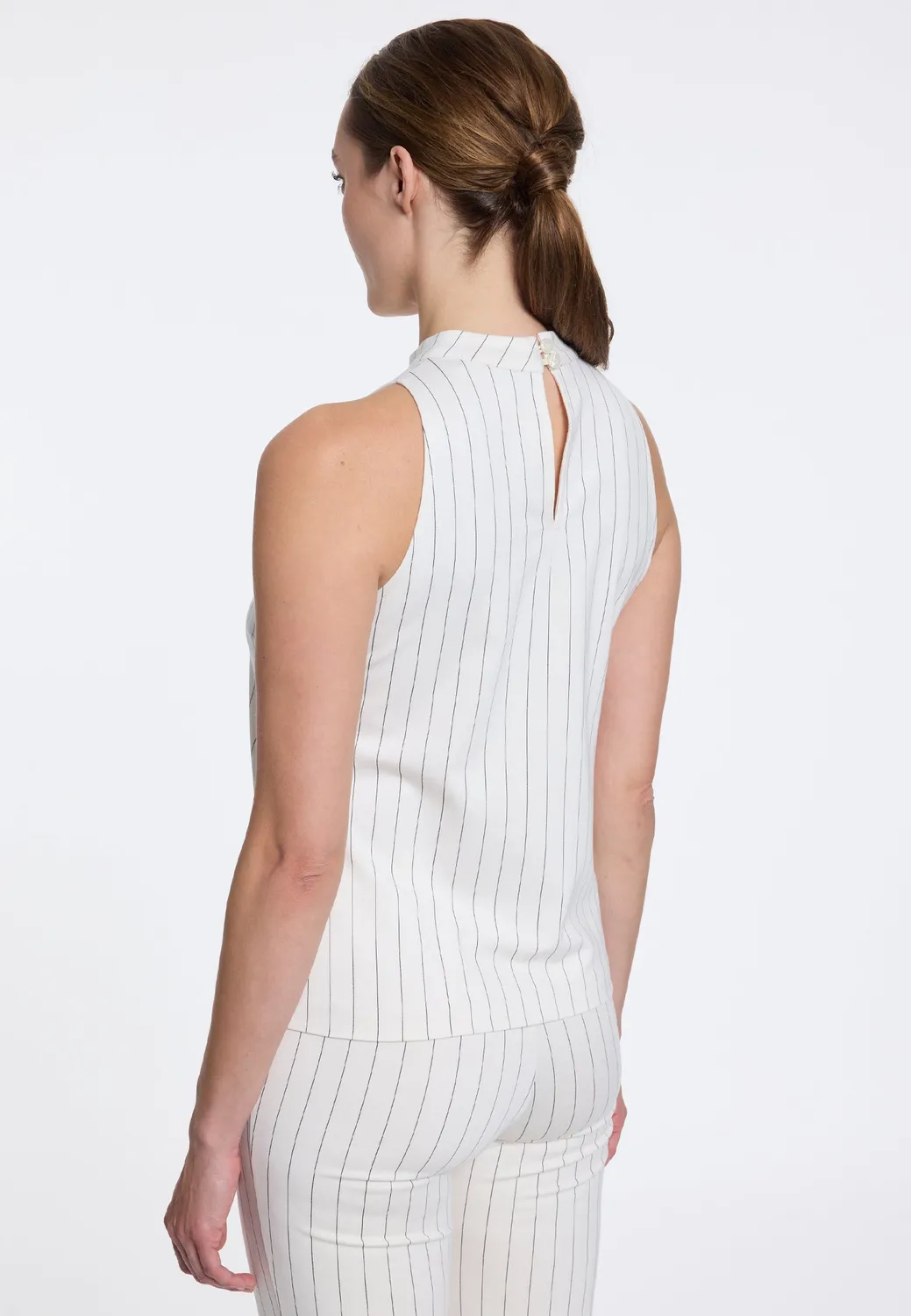 Ana Alcazar Draya top gessato bianco elegante