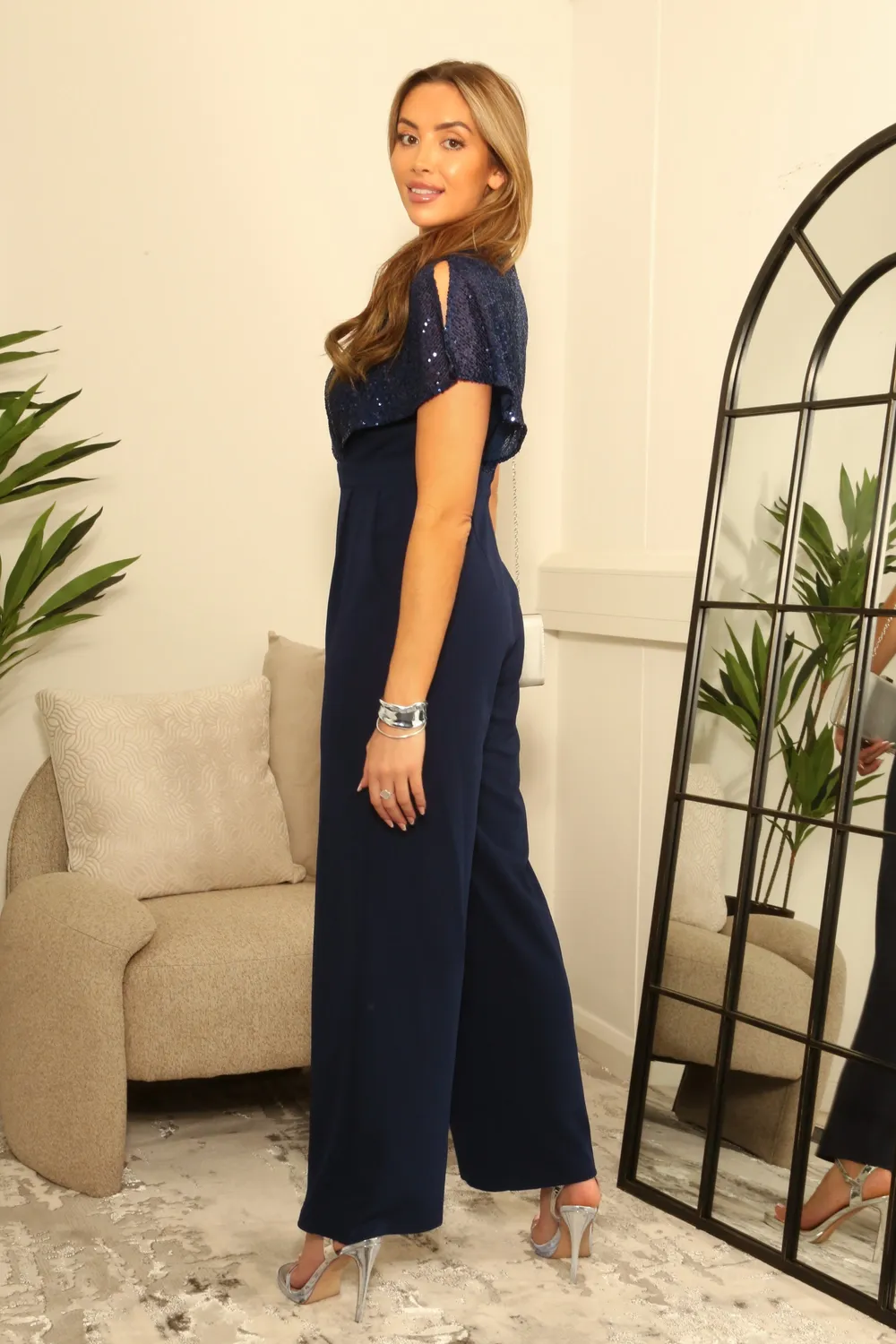 Double Second Sequin Cape tuta blu navy mantella paillettes