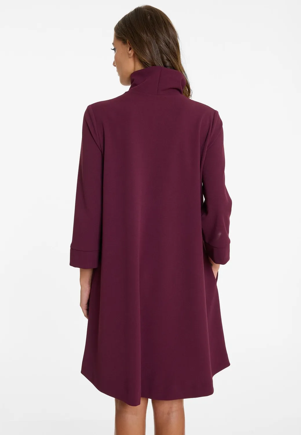 Ana Alcazar Adnina abito collo alto bordeaux oversize