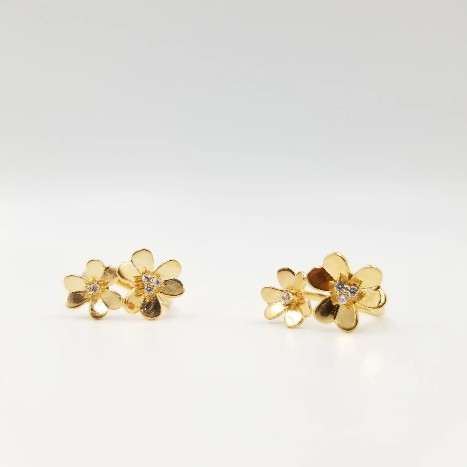 Our Dve Drifter anello argento dorato con zirconi