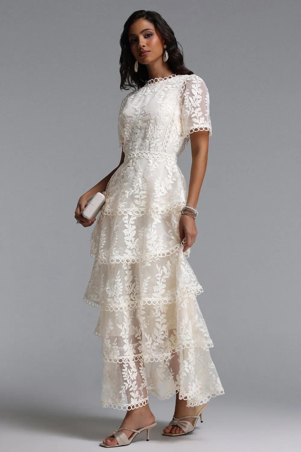 Bella Barnett Yedda Resort Abito Maxi Bianco Ricamato