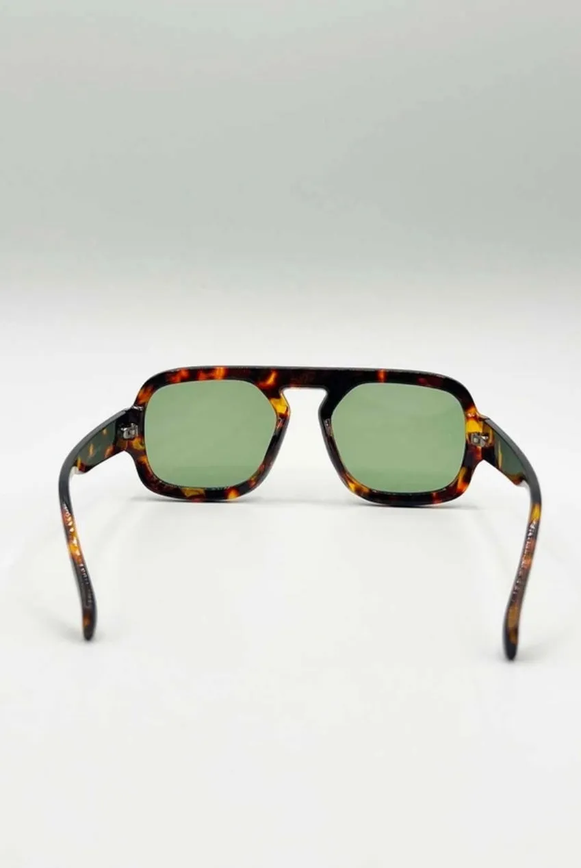 SVNX Retro Navigator occhiali da sole verdi tartarugati