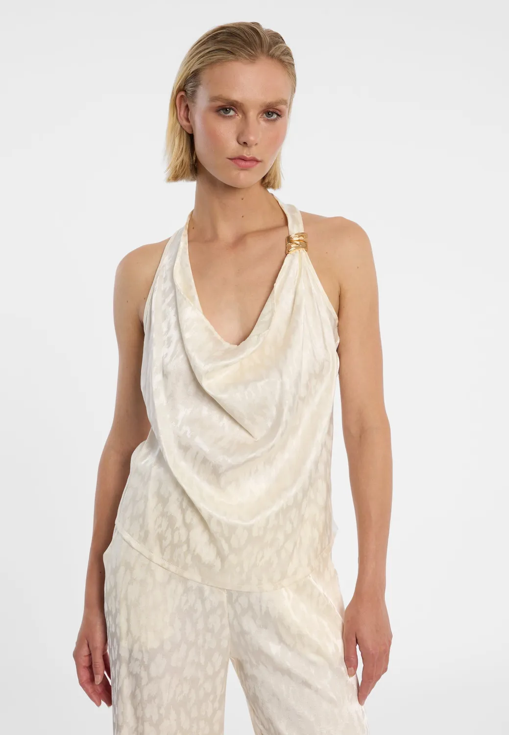 Ana Alcazar Dreya top raso bianco collo a cappuccio