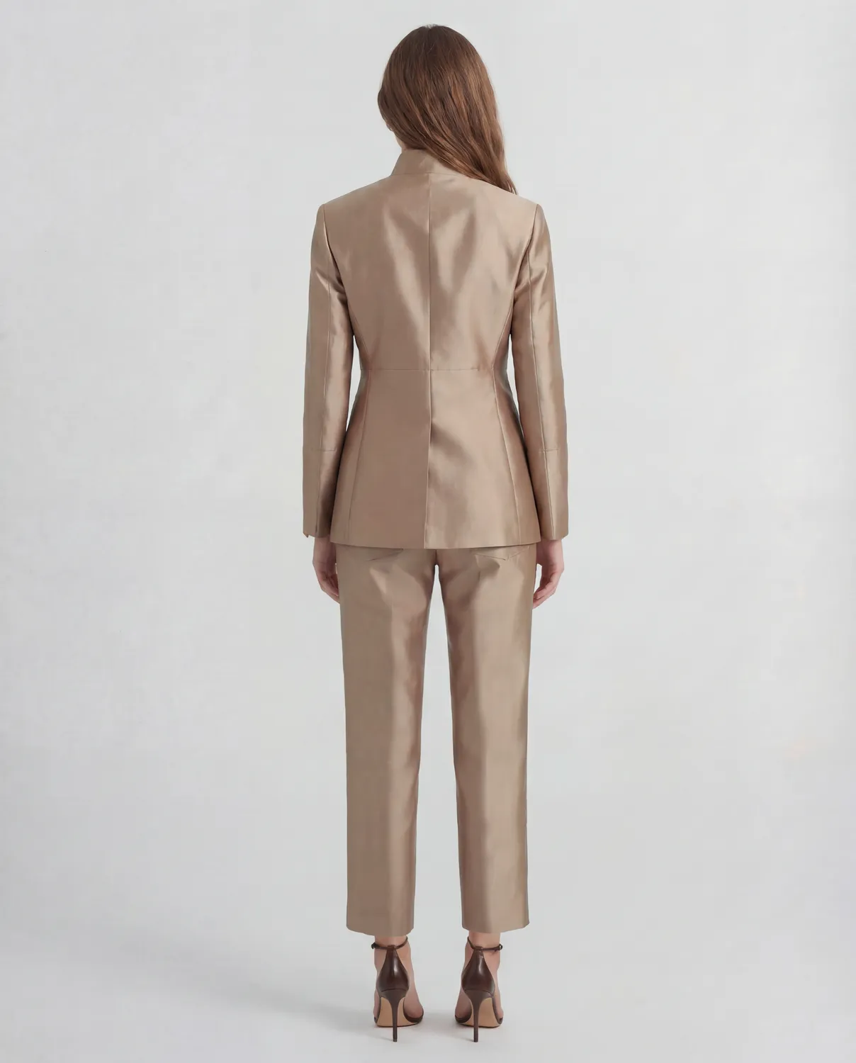 Violante Nessi Lille giacca beige mikado seta
