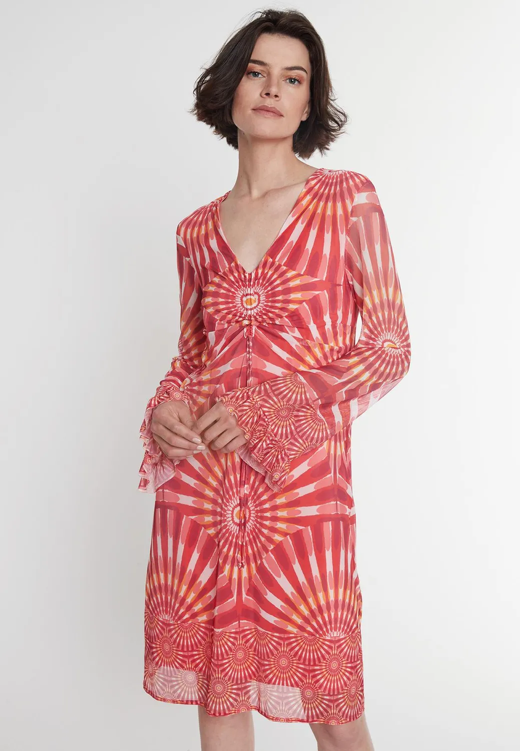 Ana Alcazar Pesina abito tunica batik rosso
