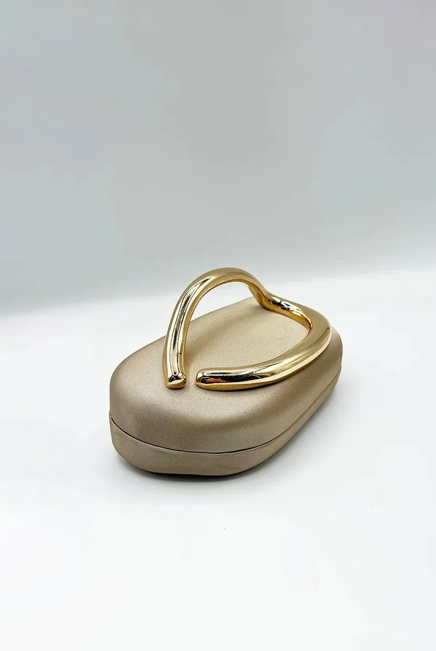SVNX pochette clutch ovale oro satinata con catena