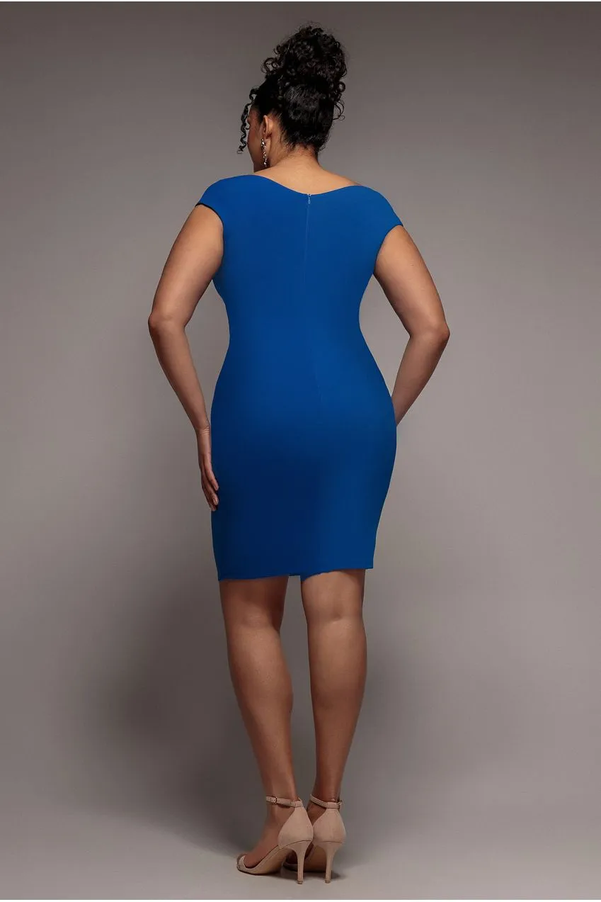 Goddiva Plus Bardot abito midi plissettato blu elettrico