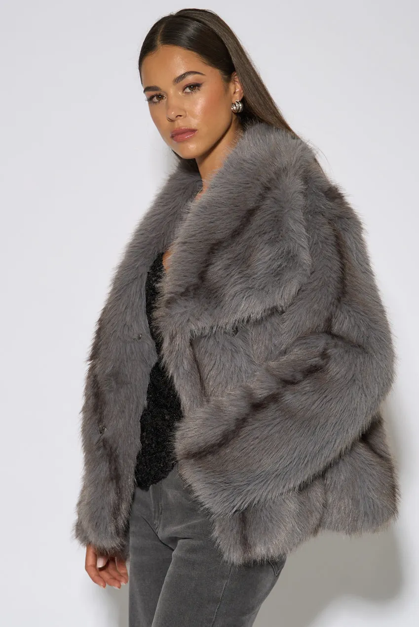 Gini London Grey Ombre Lapel giacca pelliccia grigia