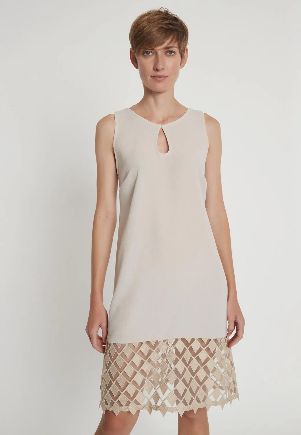 Ana Alcazar Lacy abito svasato pizzo beige