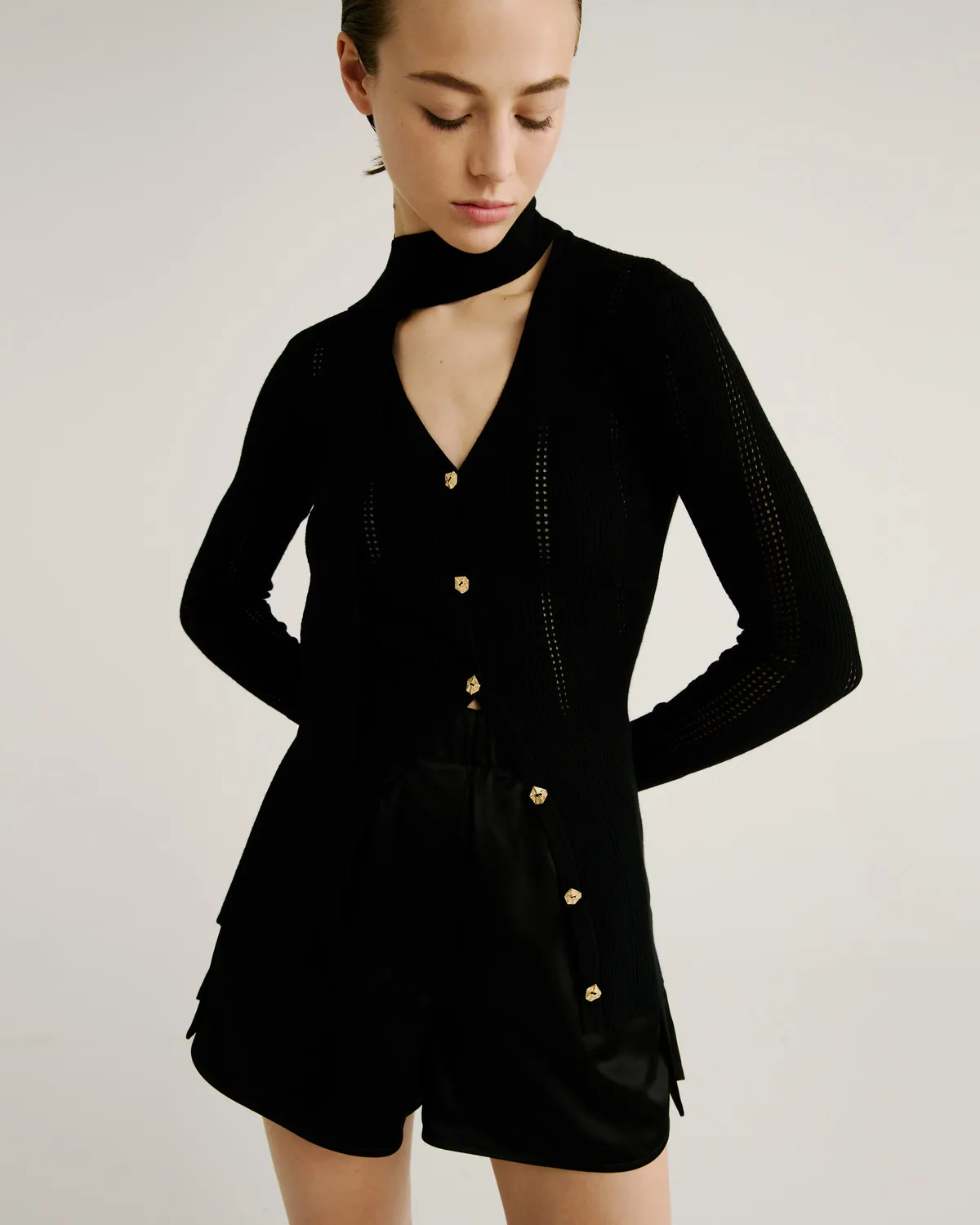 Violante Nessi Hopper shorts neri in raso cady