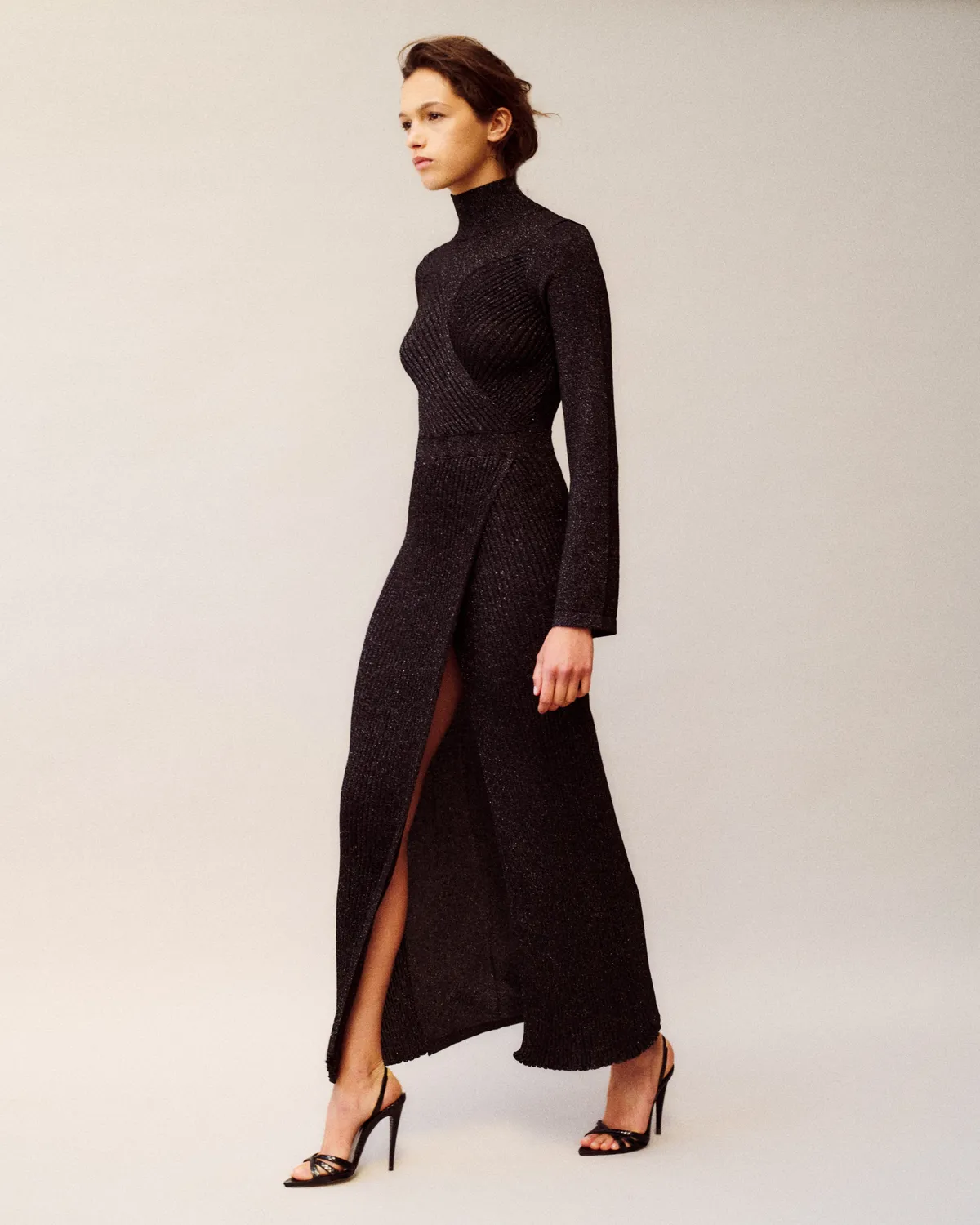 Violante Nessi Hayez abito maglia lurex nero