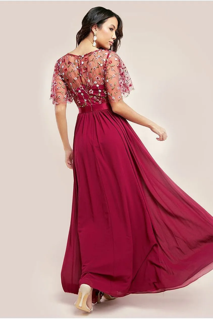 Goddiva Embroidered Top DR3799 abito maxi bordeaux ricamato