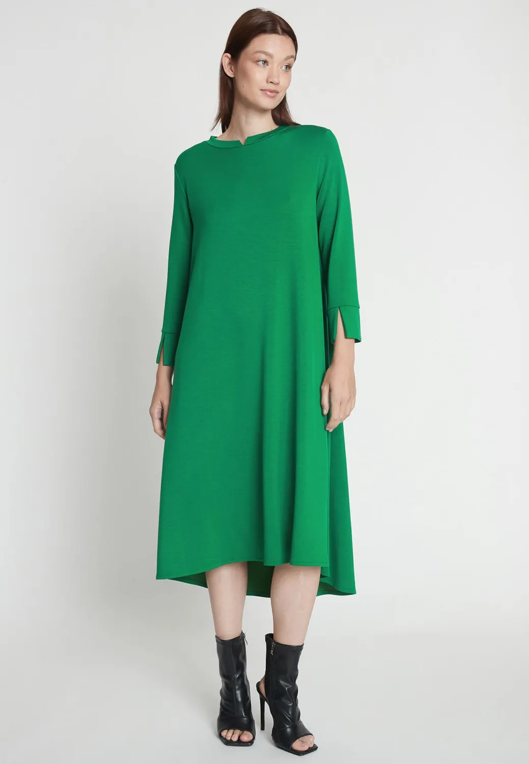 Ana Alcazar Melody abito midi verde jersey svasato