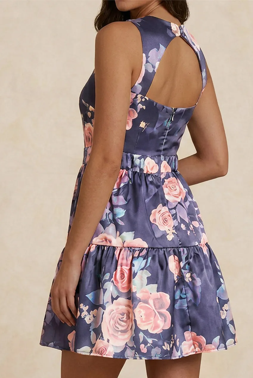 Chi Chi London Tiered Skirt abito mini blu satin