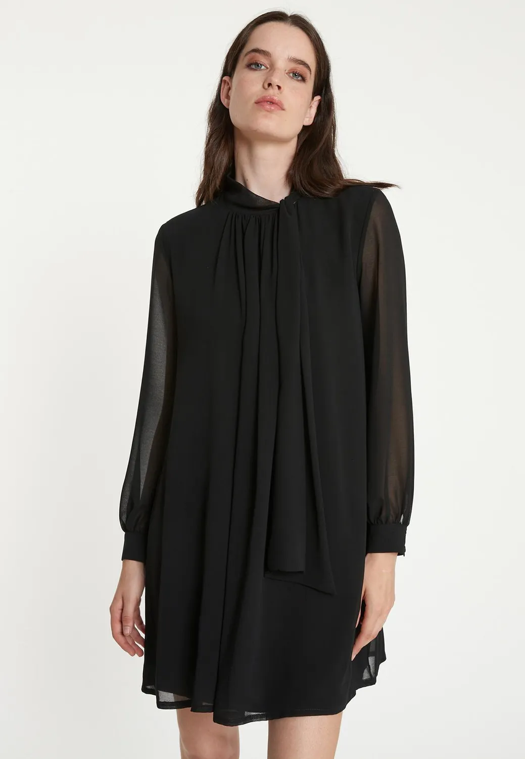Ana Alcazar Tiwa abito chiffon nero corto da sera