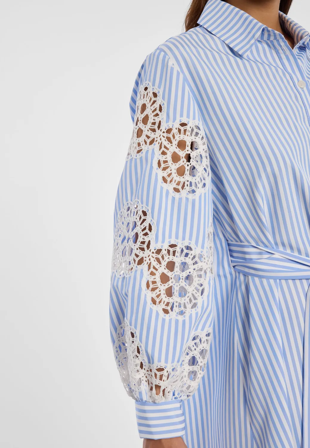 Ana Alcazar Dazli abito camicia a righe corto