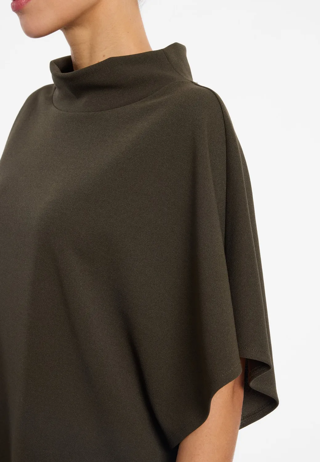 Ana Alcazar Eliorelle top mantella kaki collo alto