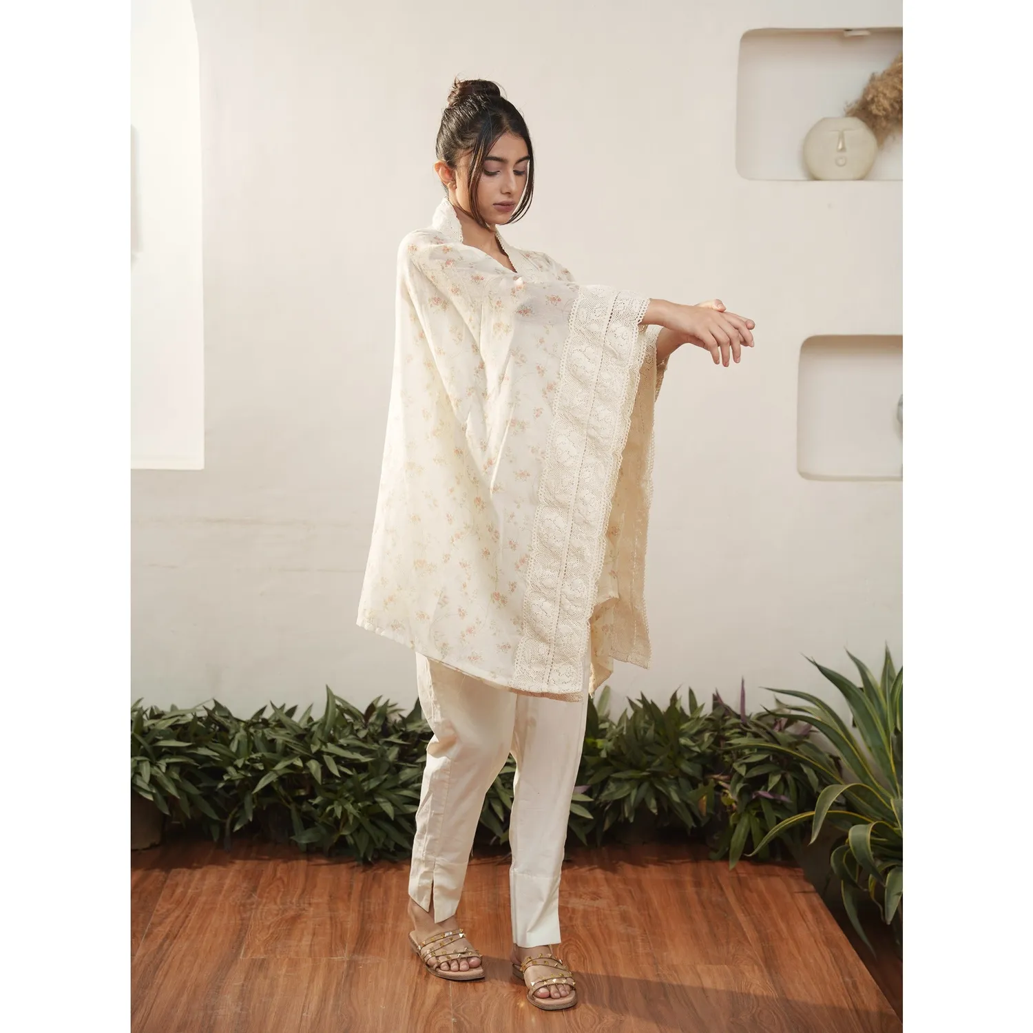 Our Dve Capsule 17 completo beige cotone 3 pezzi