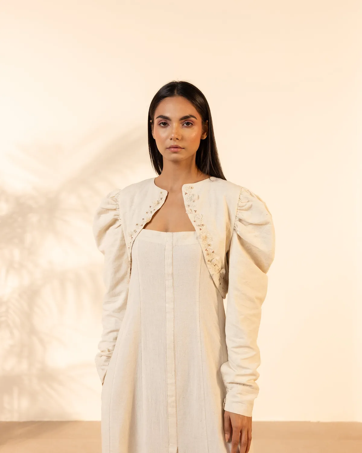 Our Dve Tangerine Summer Sway abito beige khadi regular