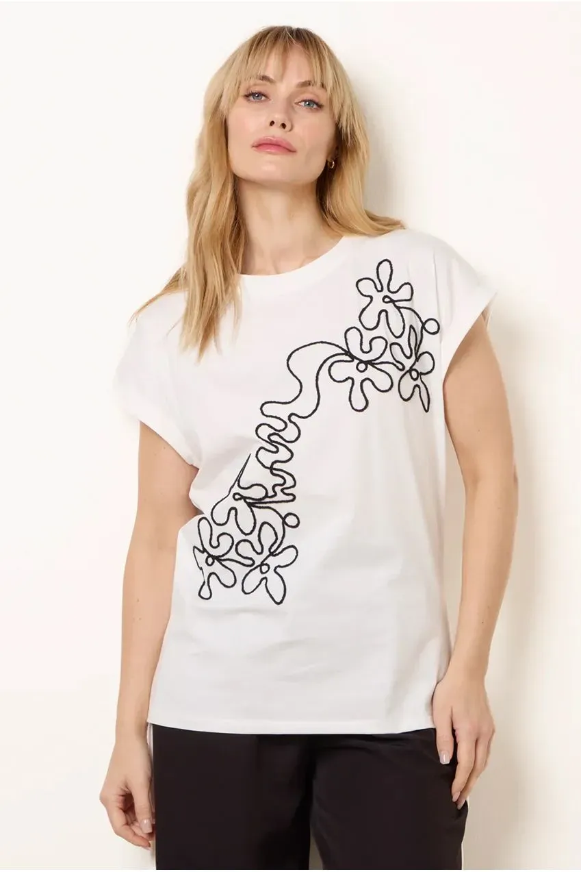 Blue Vanilla t-shirt avorio con ricamo floreale cotone