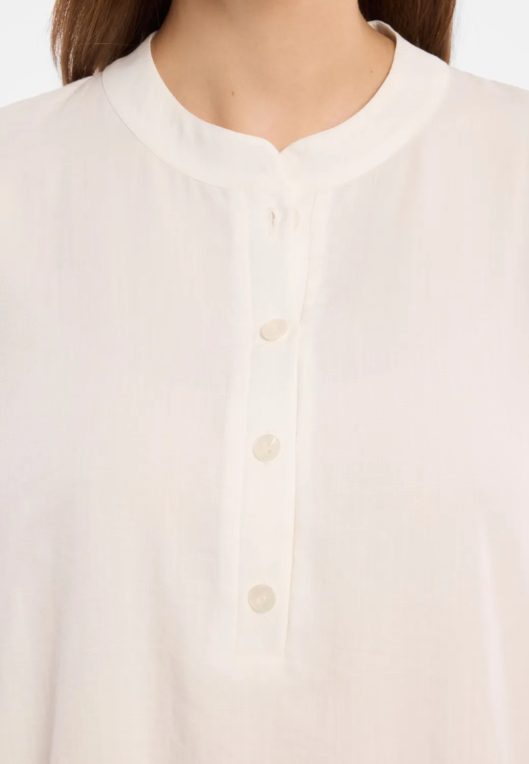 Ana Alcazar Dorayaq blusa crema collo orientale