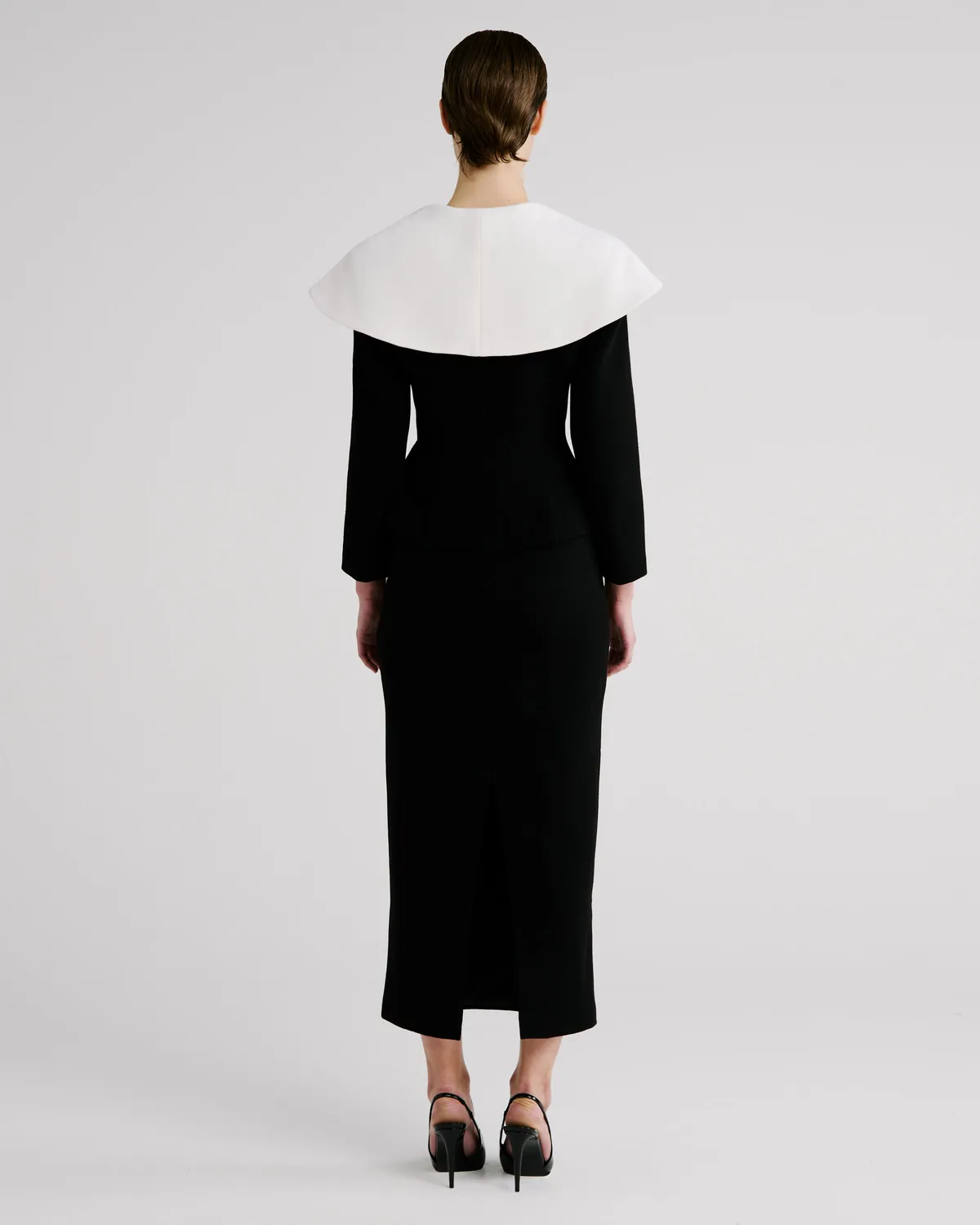Violante Nessi Amato blazer nero avorio lana crêpe