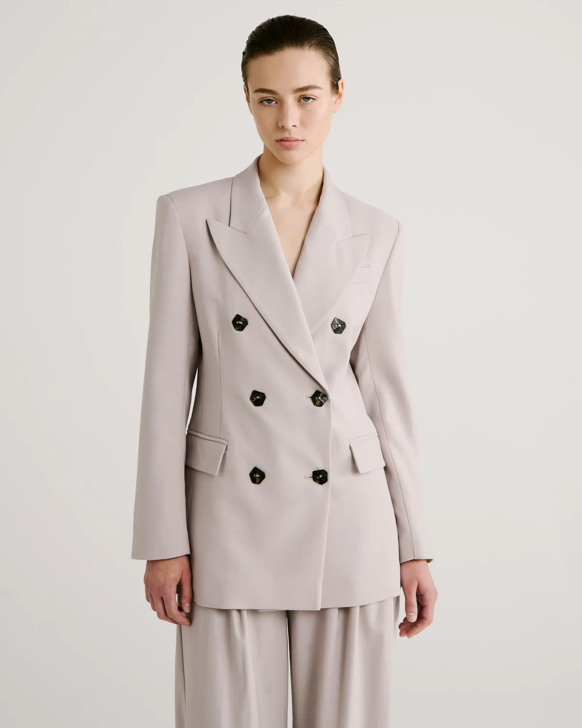Violante Nessi Sugar blazer doppiopetto taupe crepe lana