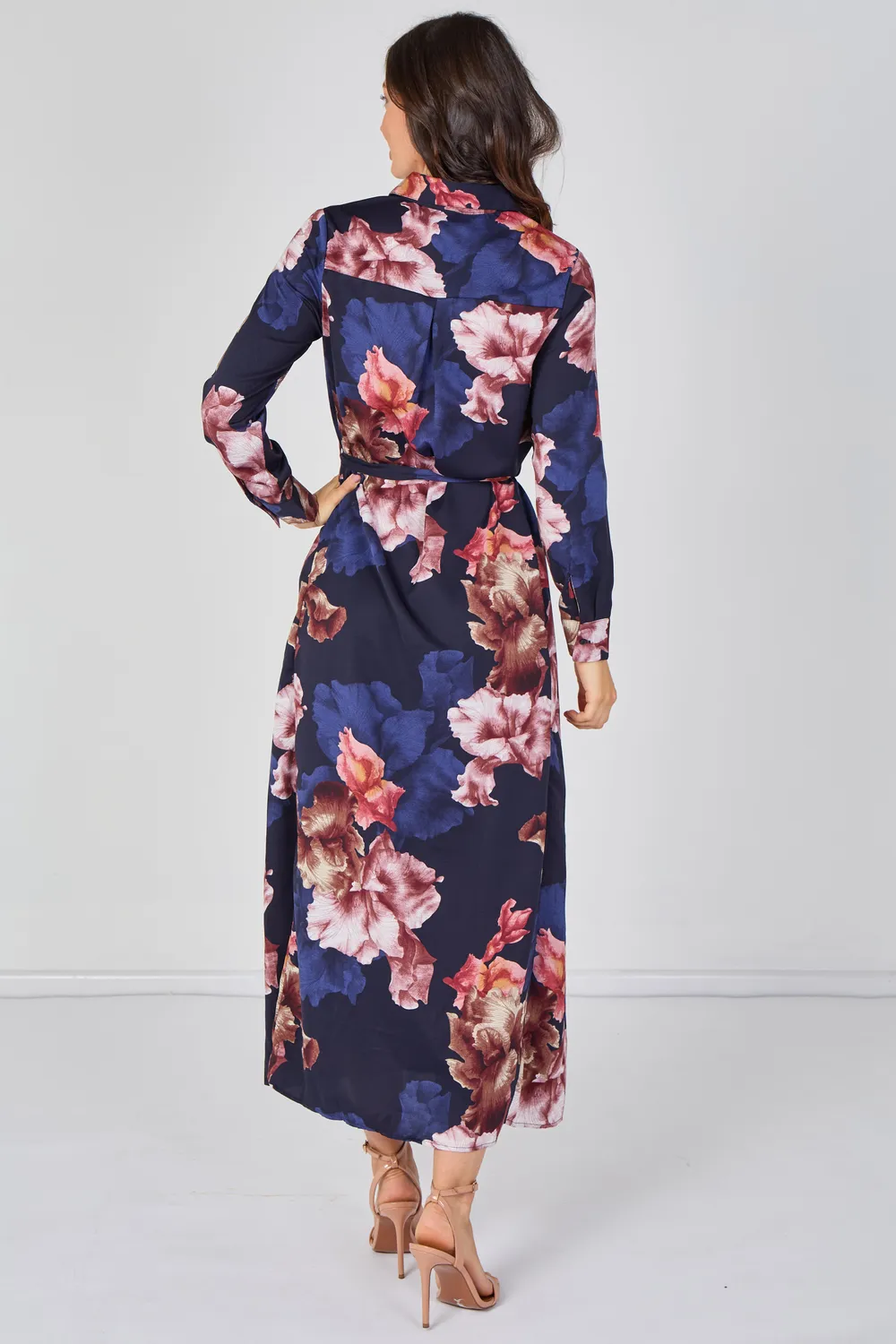 Love Sunshine Navy Iris abito camicia maxi blu navy floreale