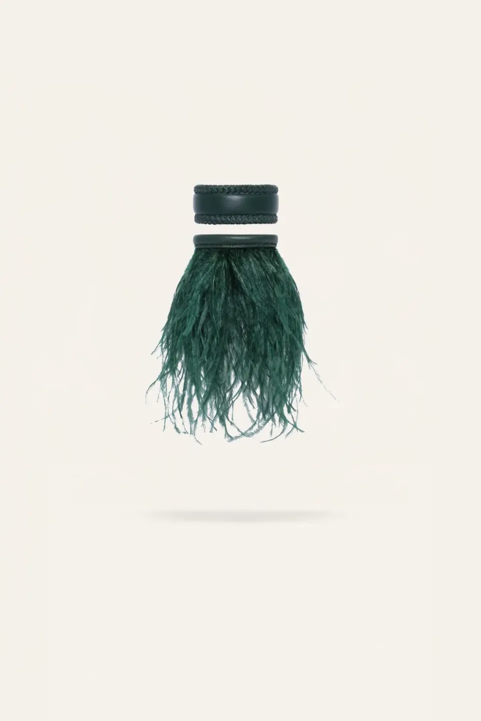 Johanna Ortiz Mystical Embrace bracciali verde pelle piume