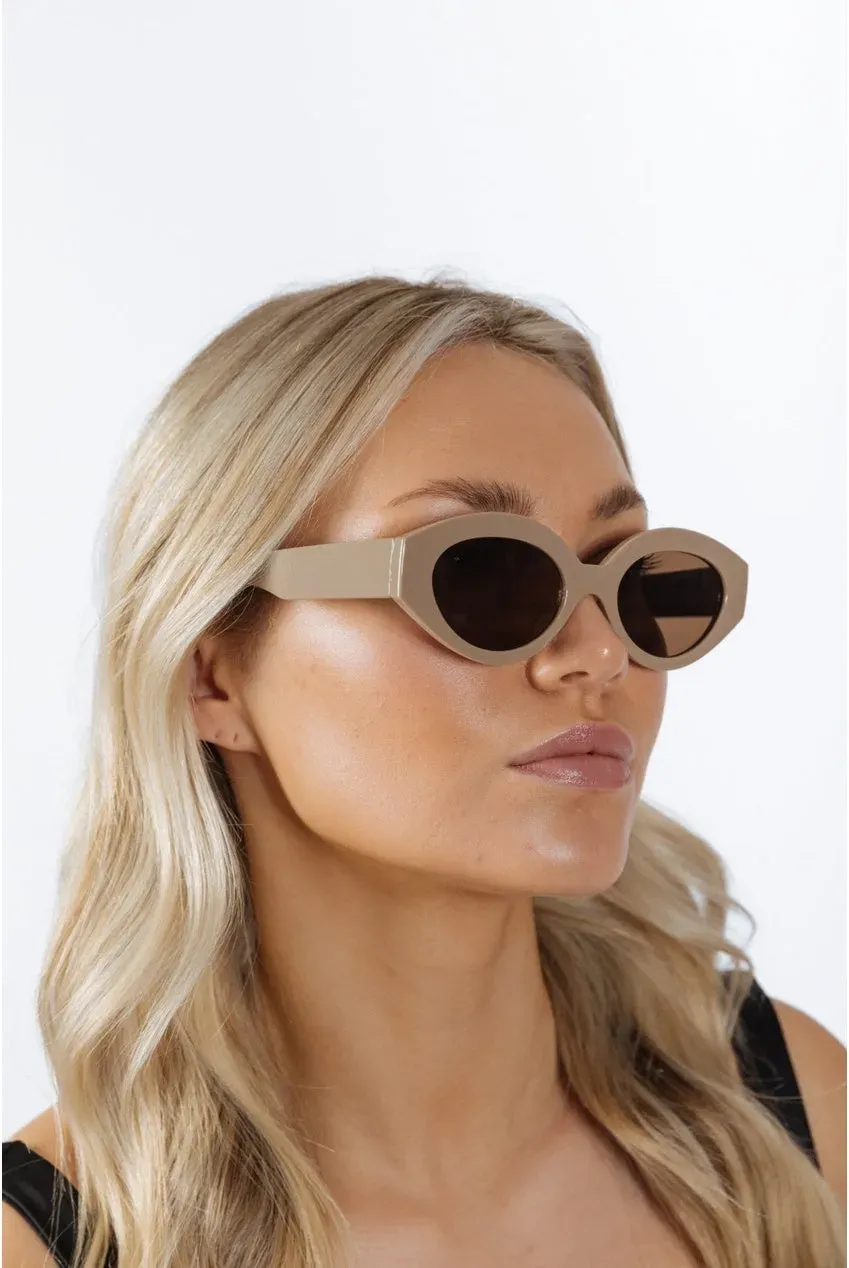 SVNX Retro Small Oval occhiali da sole beige lenti marroni