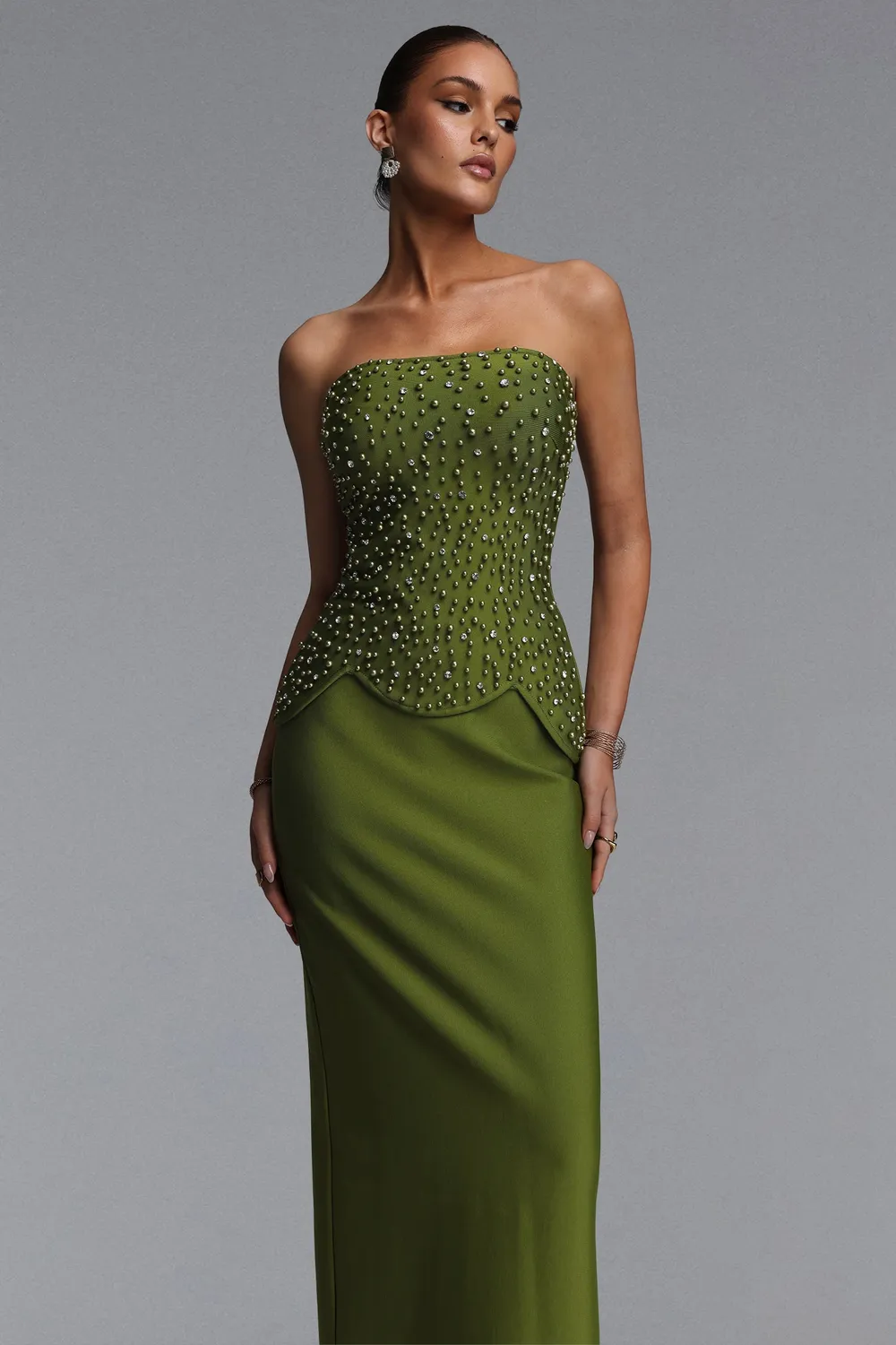 Goddiva Bella Barnett Yette set top gonna verde perline maxi
