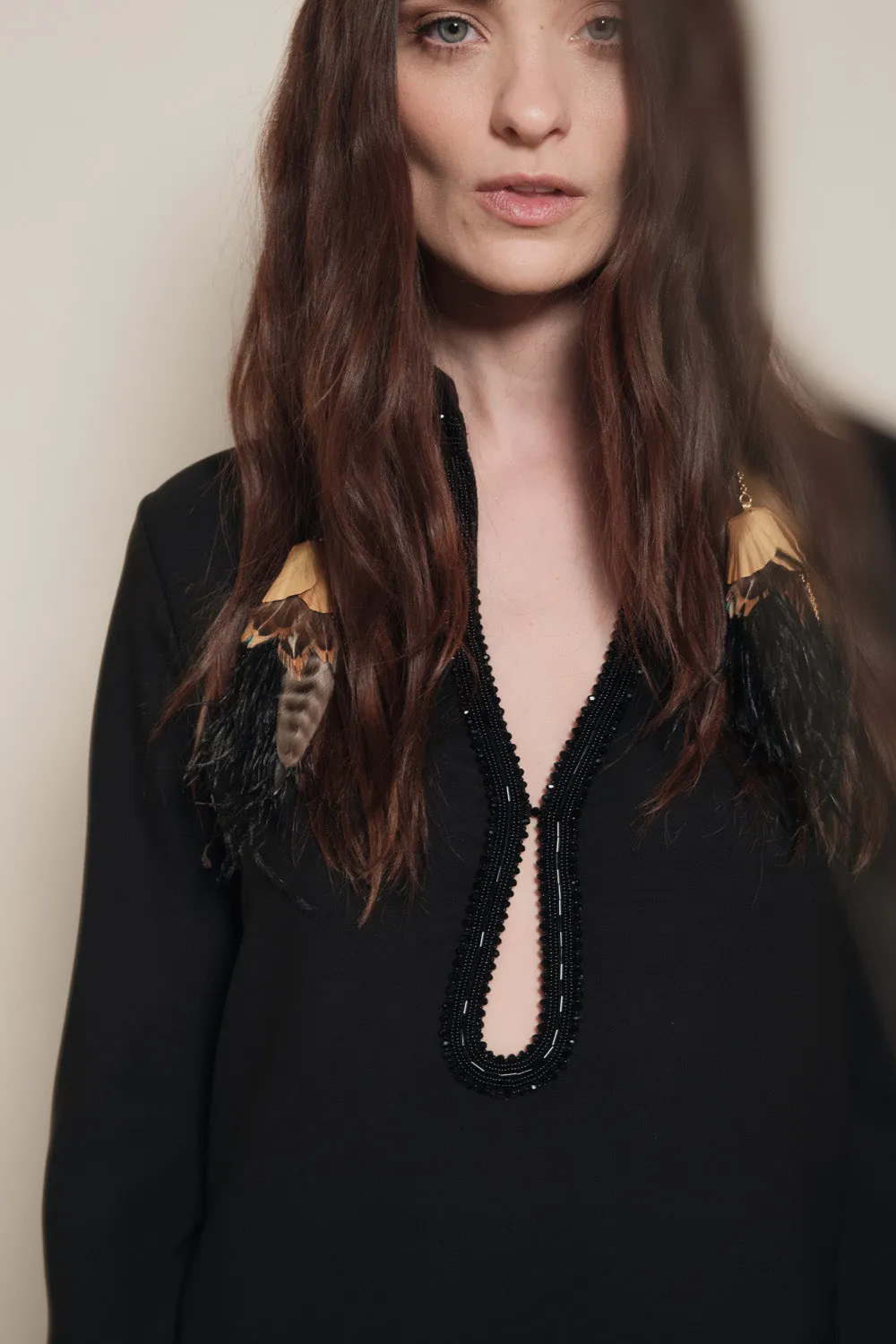 Johanna Ortiz Fortune's Favor cerchietto oro nero piume