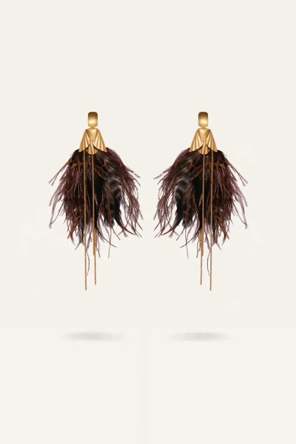 Johanna Ortiz Luminous Fortune orecchini piume marrone