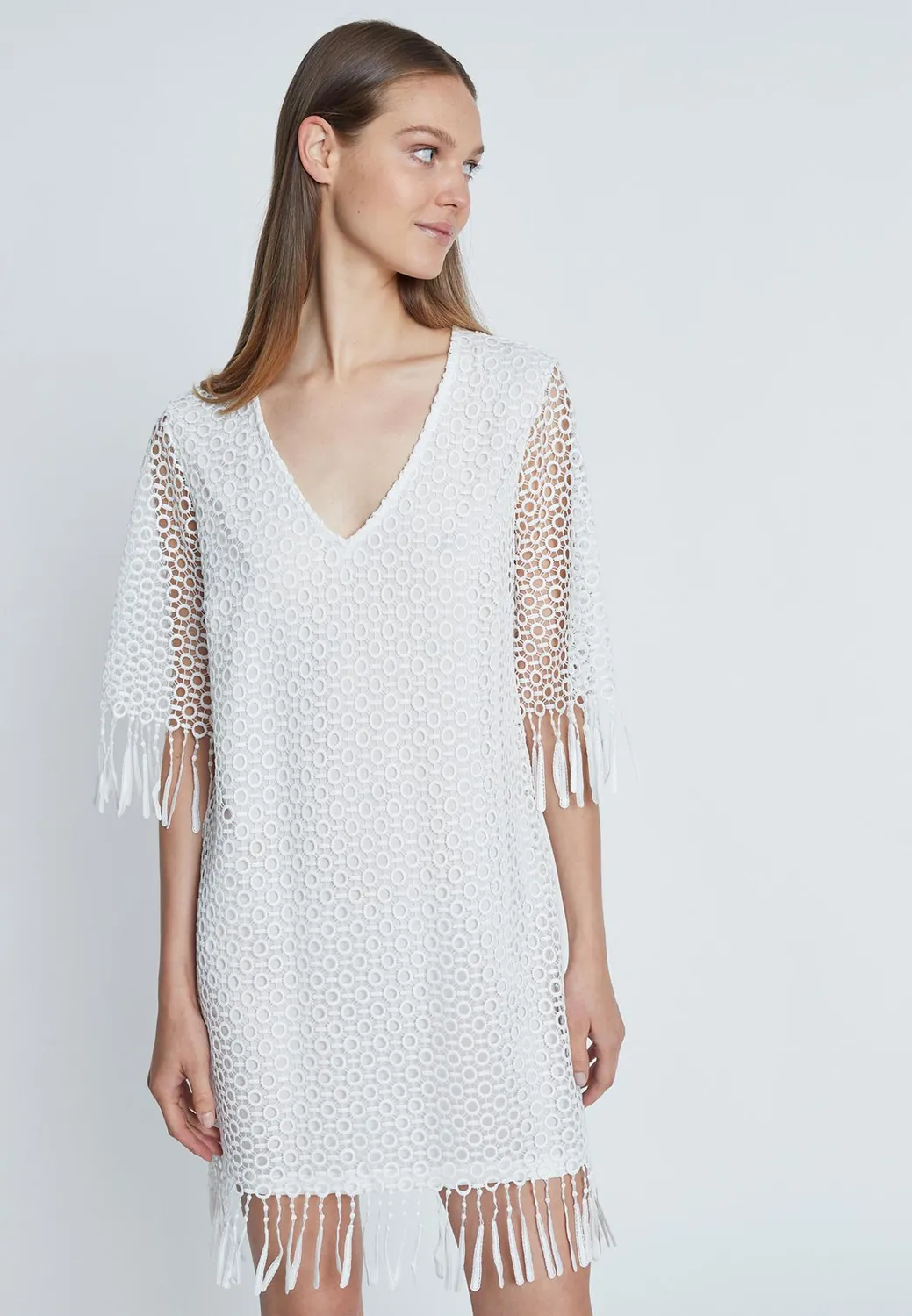 Ana Alcazar Rajana abito tunica in pizzo bianco