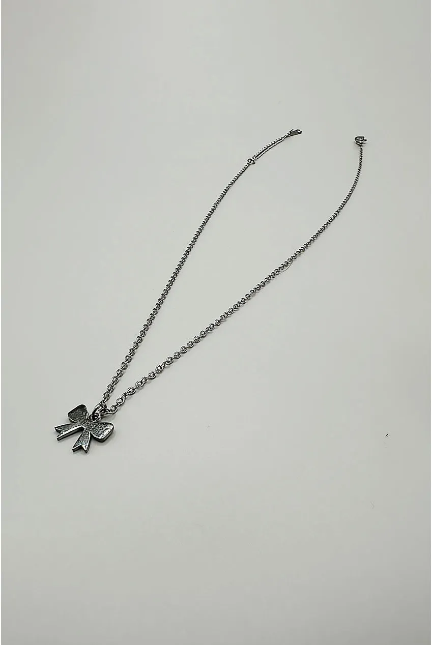 SVNX Mini Bow Pendant collana argento con fiocco