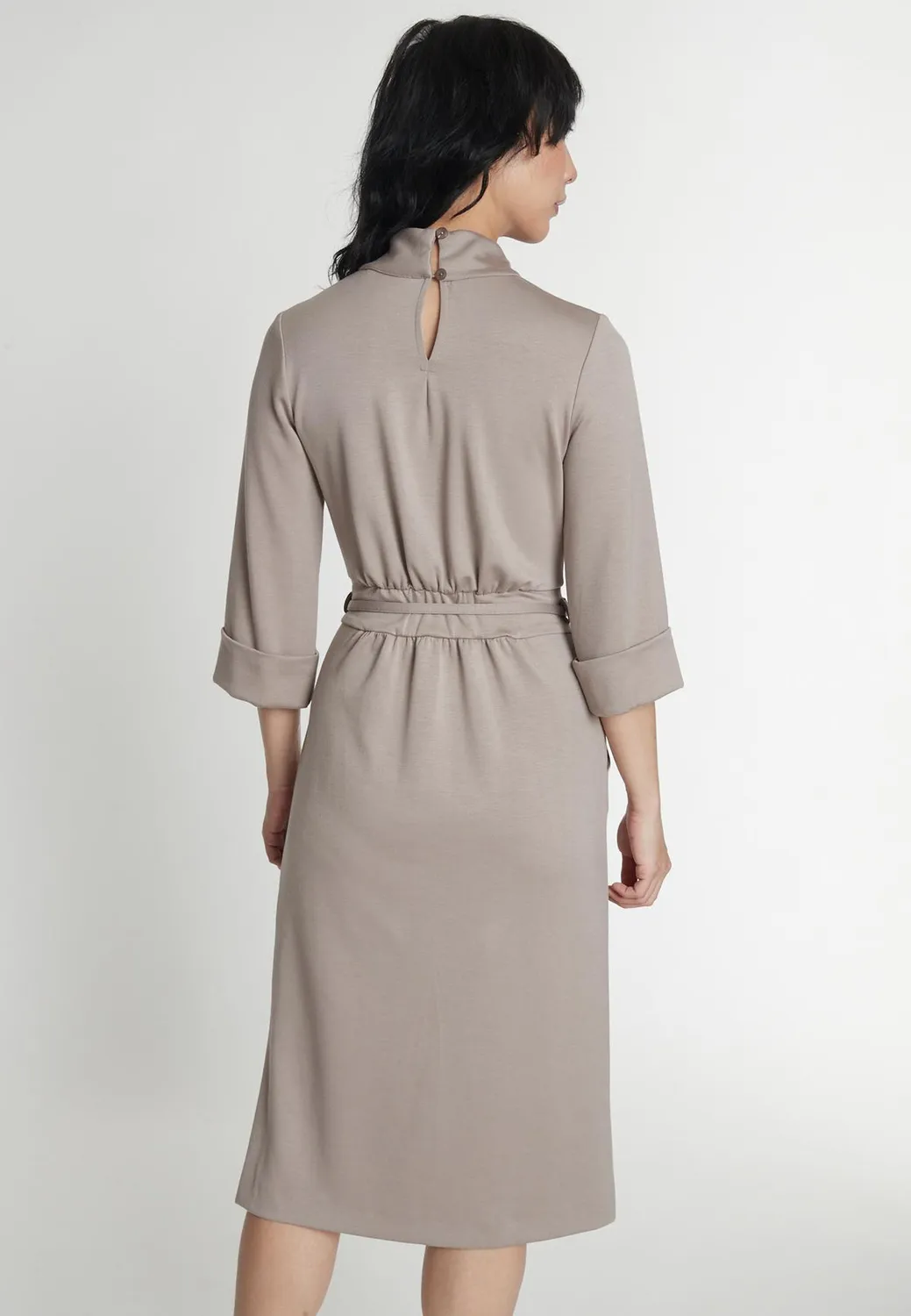 Ana Alcazar Hegly abito midi jersey beige collo alto