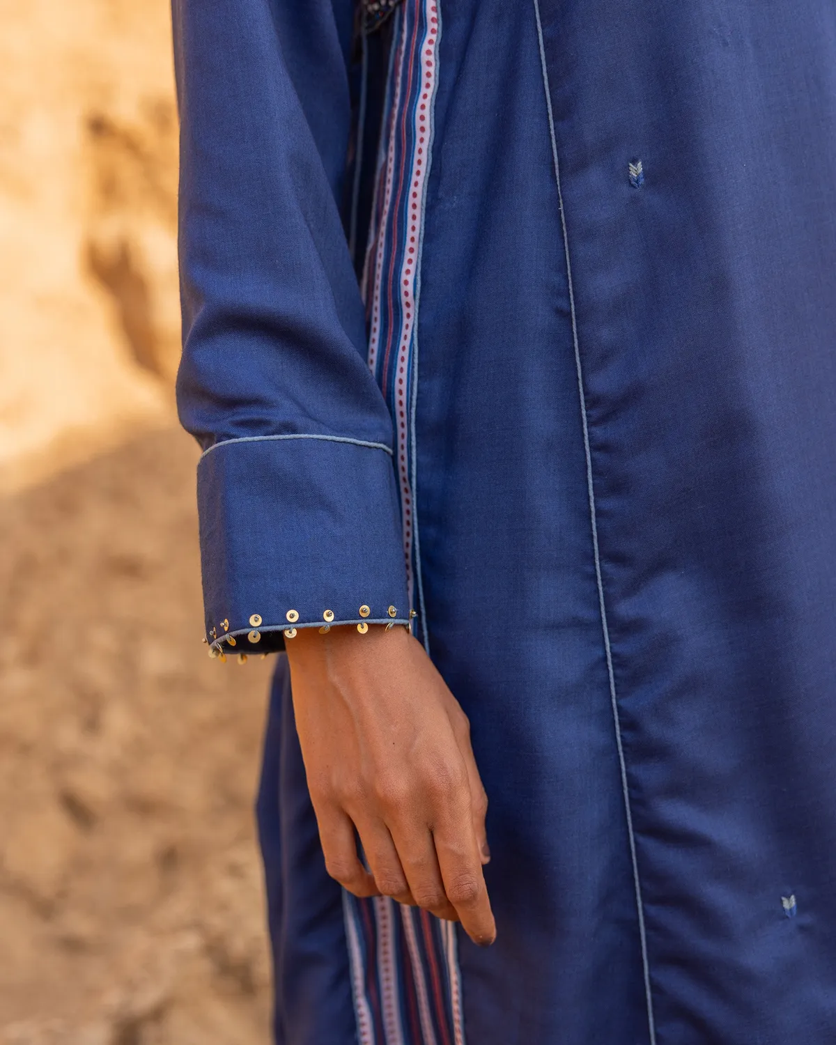 Our Dve Oraan Dress abito blu indaco seta
