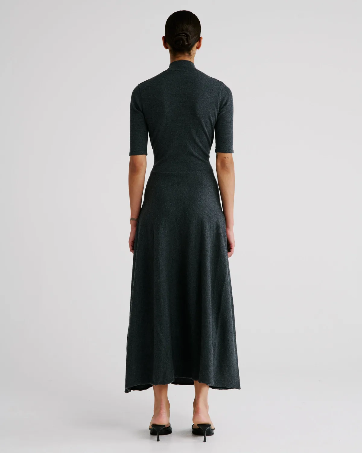 Violante Nessi Takashi abito in maglia grigio lana merino