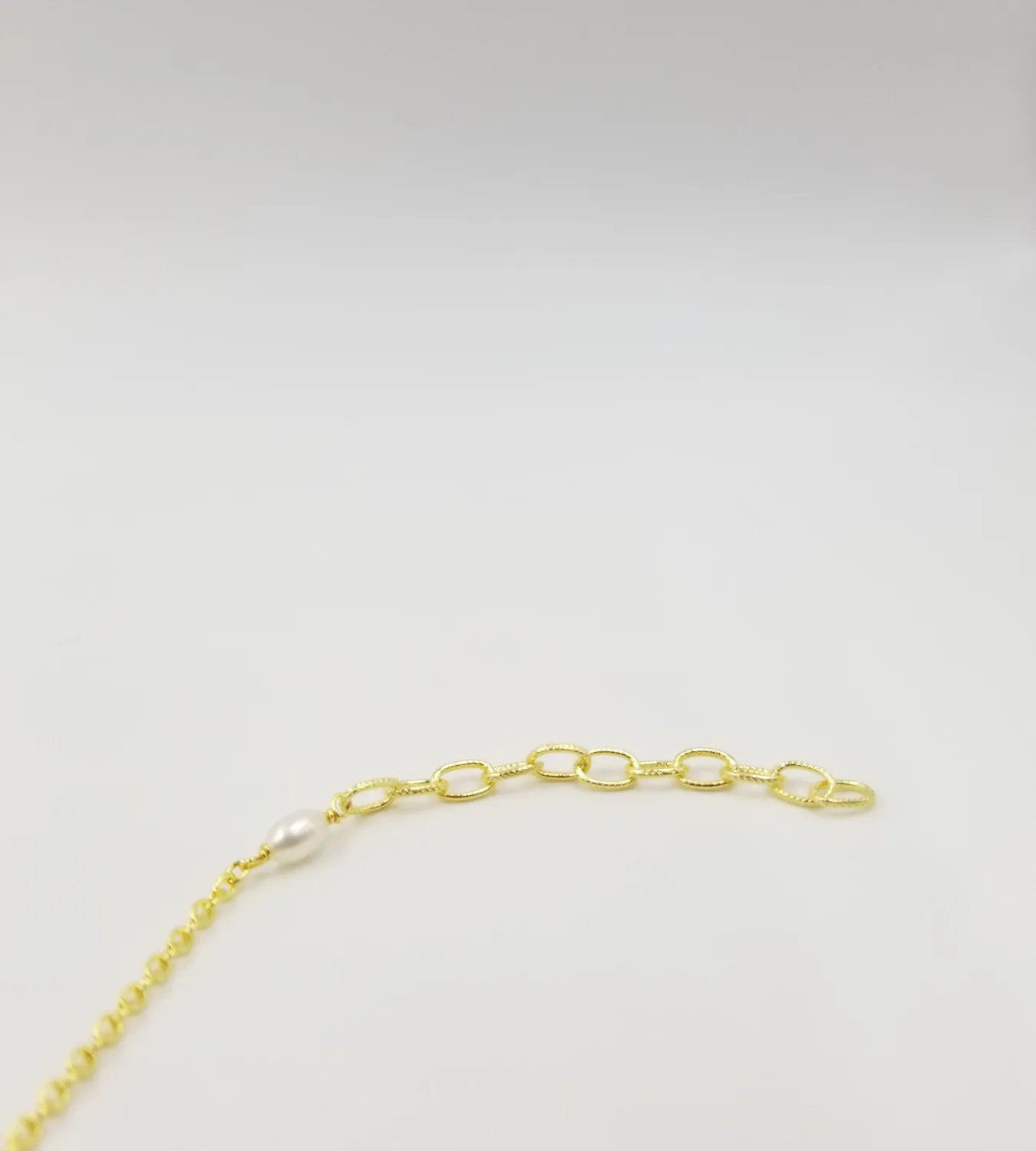 Our Dve Rise collana perle in argento dorato