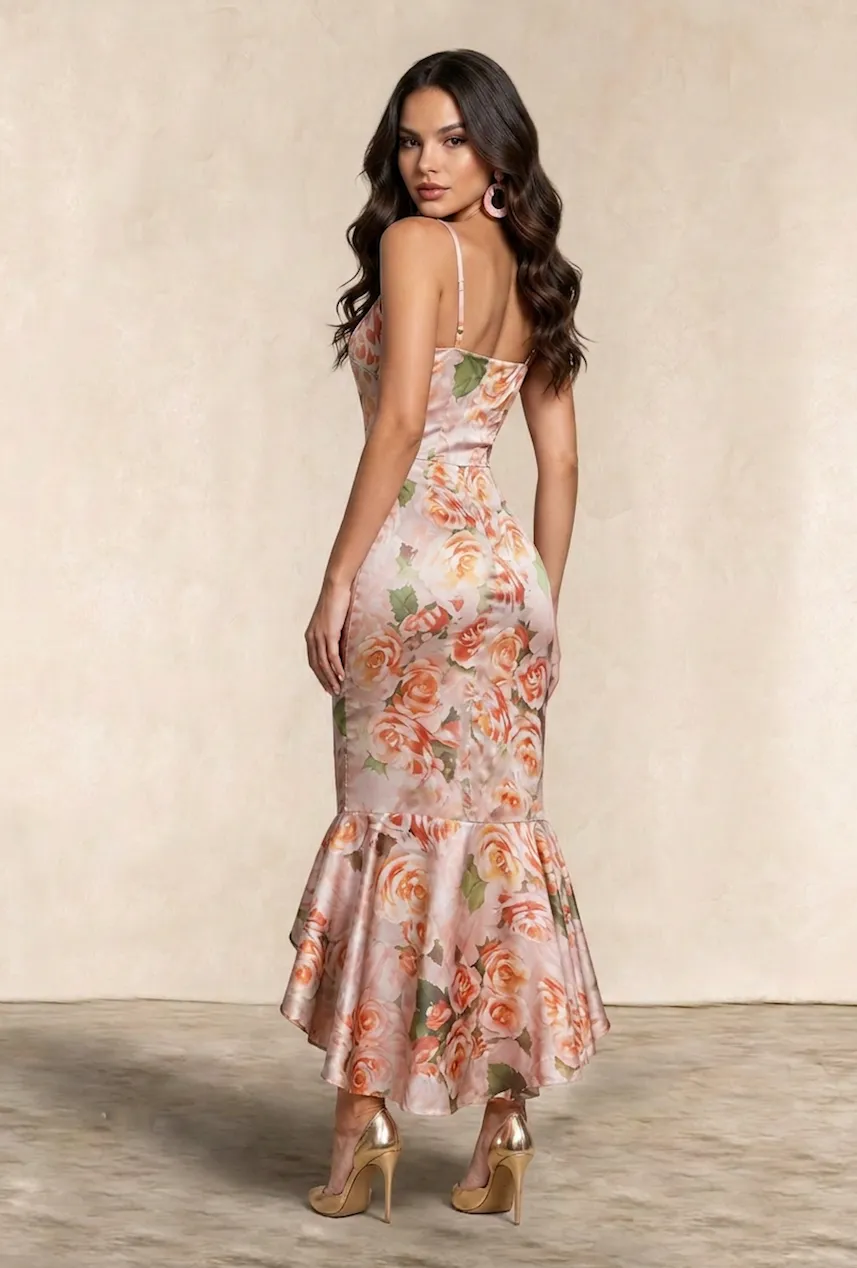 Goddiva Chi Chi London Floral abito midi rosa satin