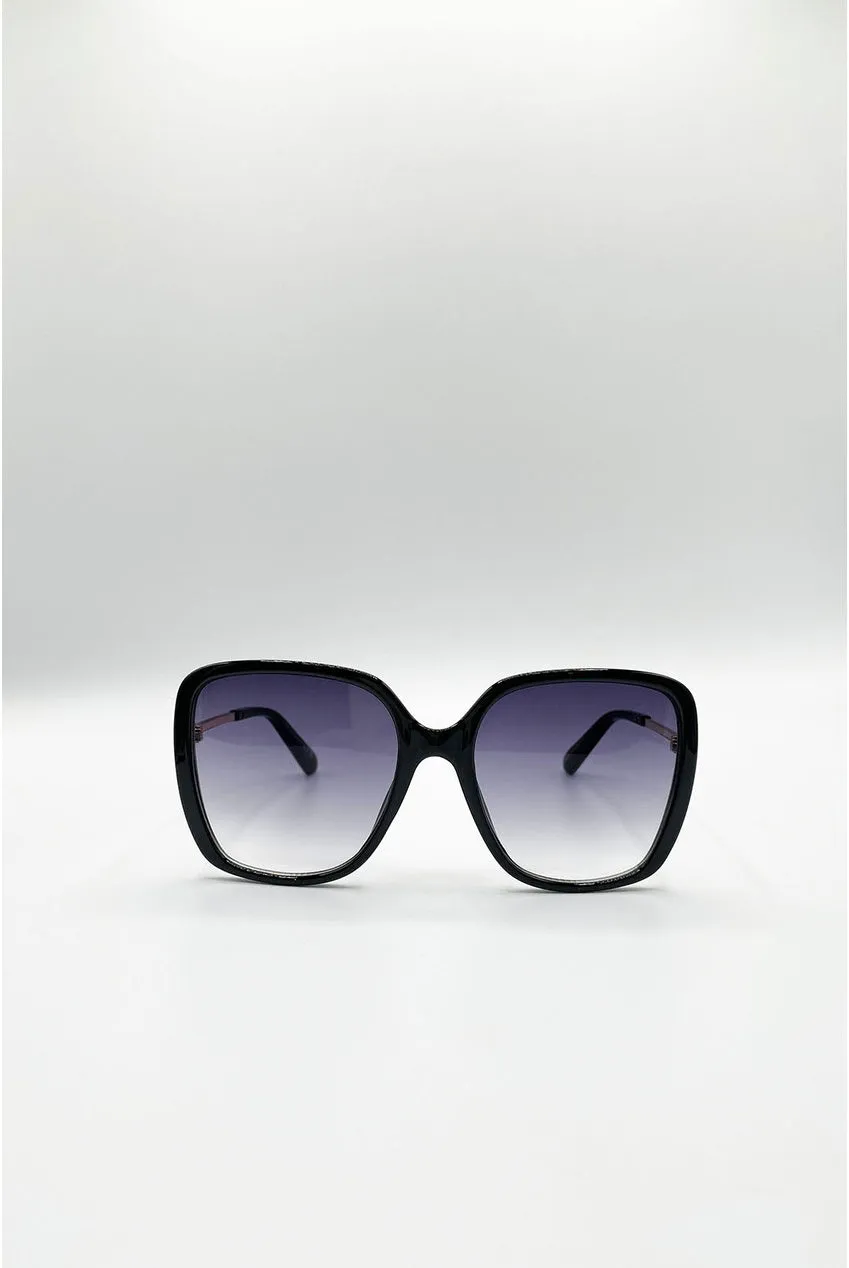 SVNX Square occhiali da sole oversize neri montatura oro