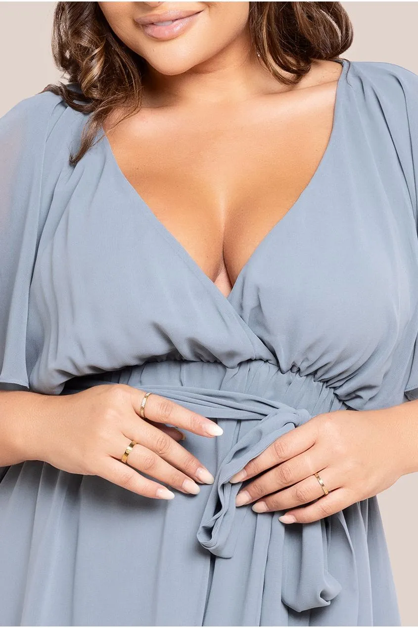 Goddiva Plus Flutter Sleeve abito midi blu avio curvy