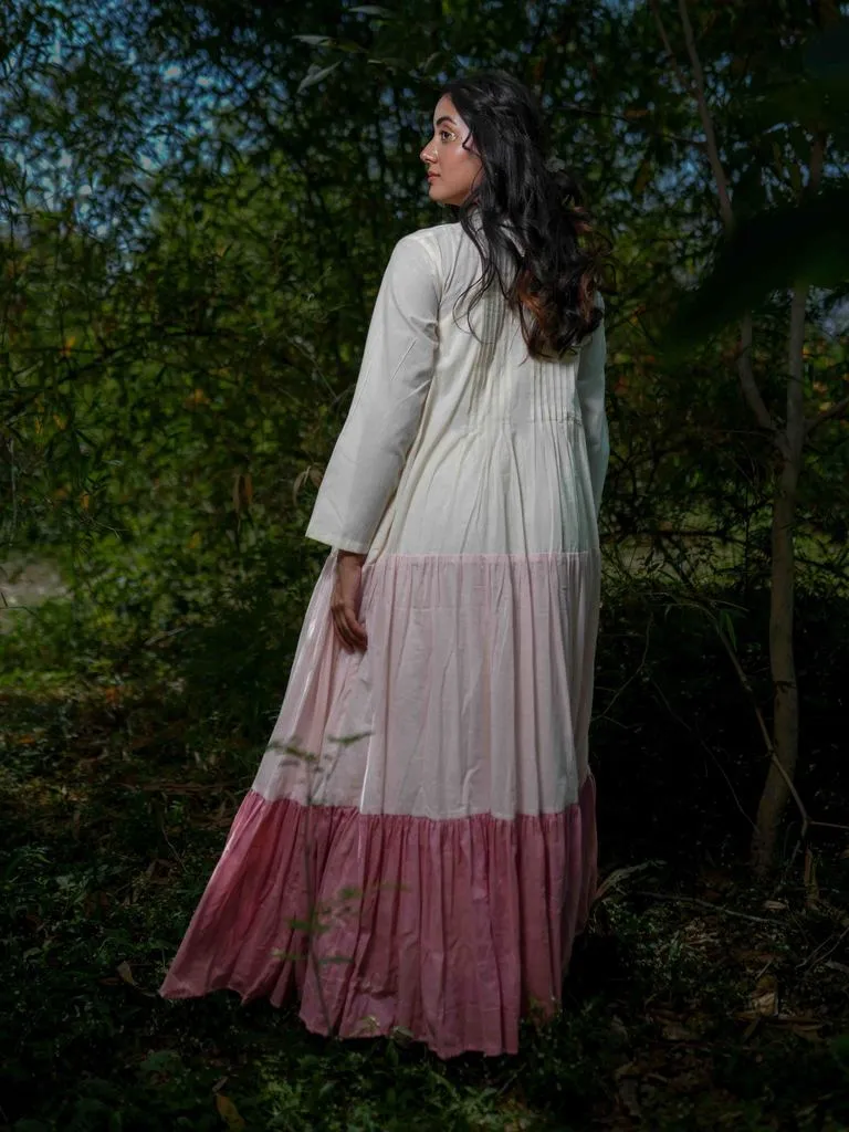 Our Dve Fae Paschar Dress abito beige rosa cotone