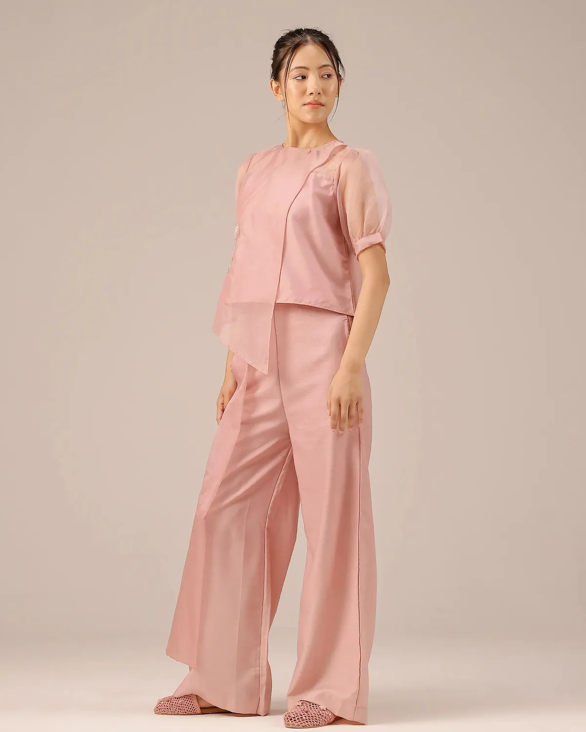 Our Dve Blum Jelly completo top e pantaloni rosa ricamo