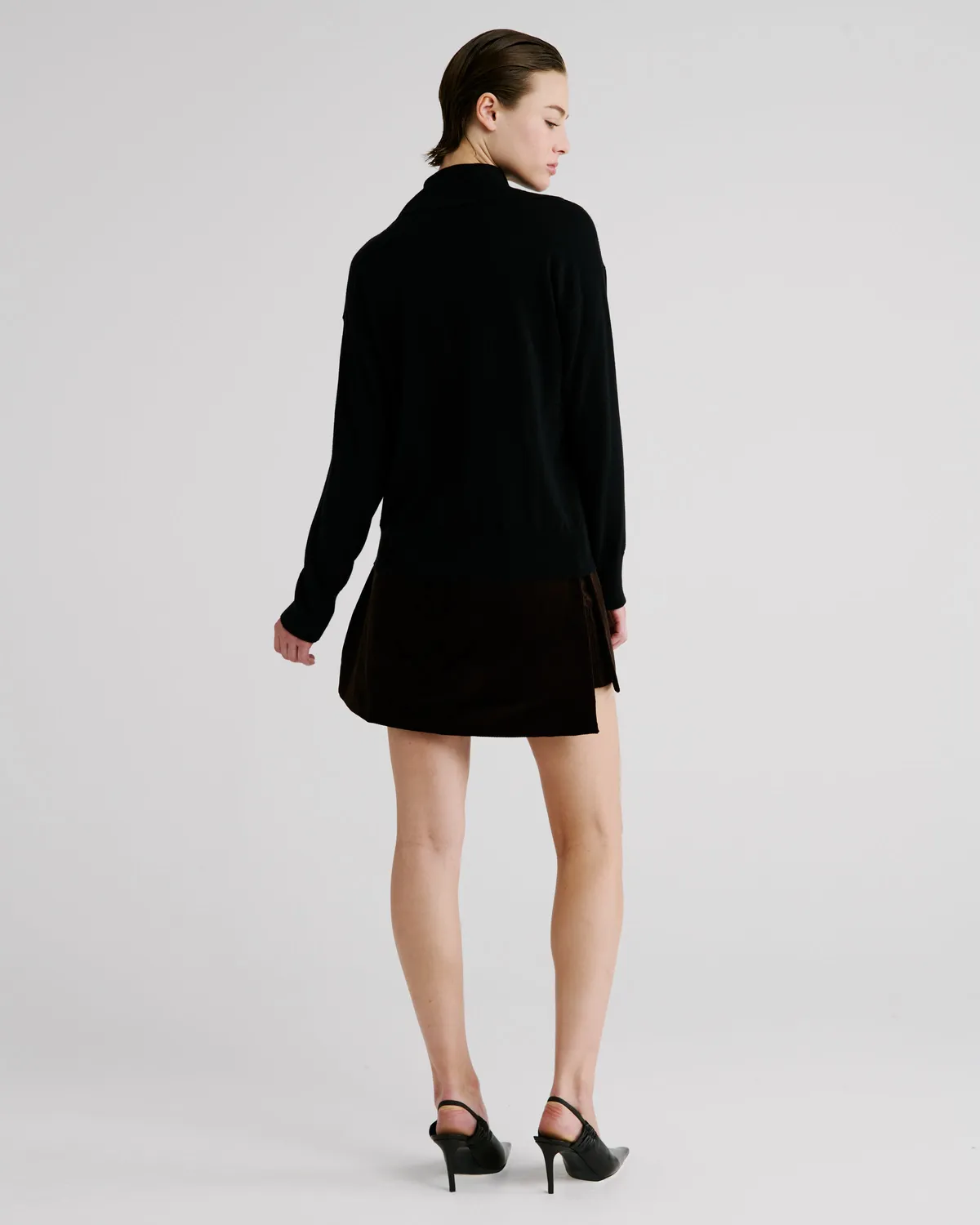 Violante Nessi Ansel polo nero cashmere cotone bottoni
